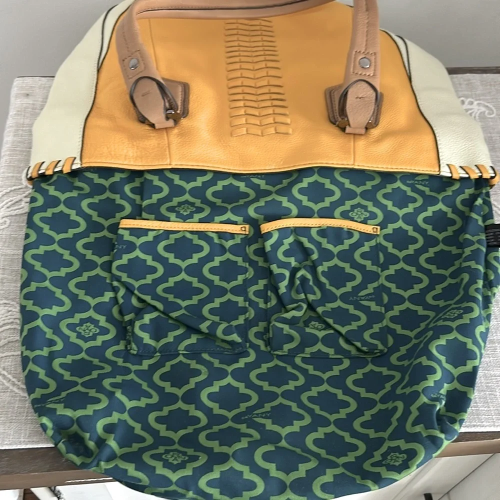 Oryany Lyssie Soft Pebbled Leather Color-Block Tote Shoulder Bag - Picture 13 of 15